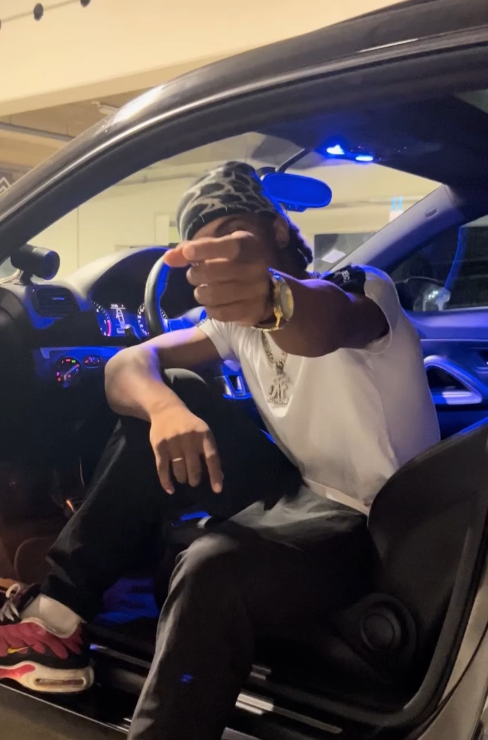 Perfil de Henzo